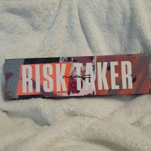 MAC Risk Taker pallete